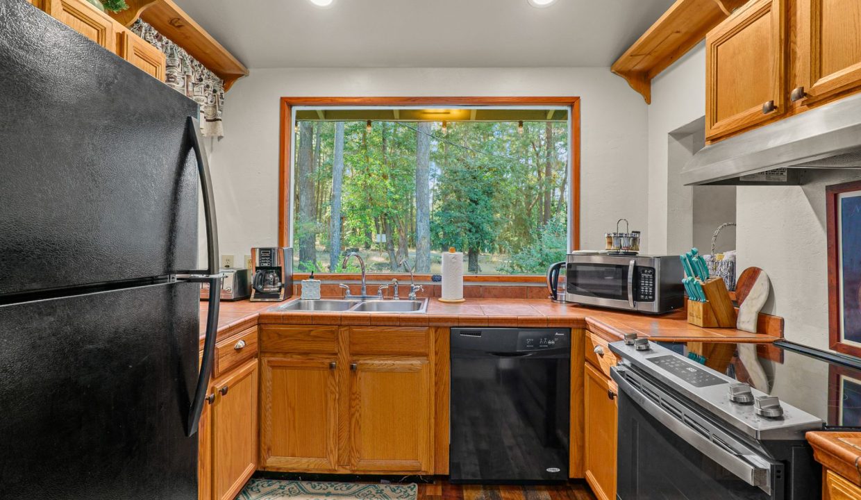 11655 and 11677 Combined (37)