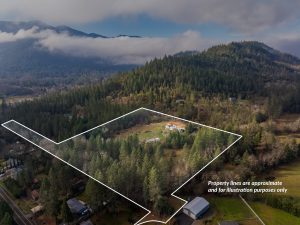 waterfront real estate in southern oregon