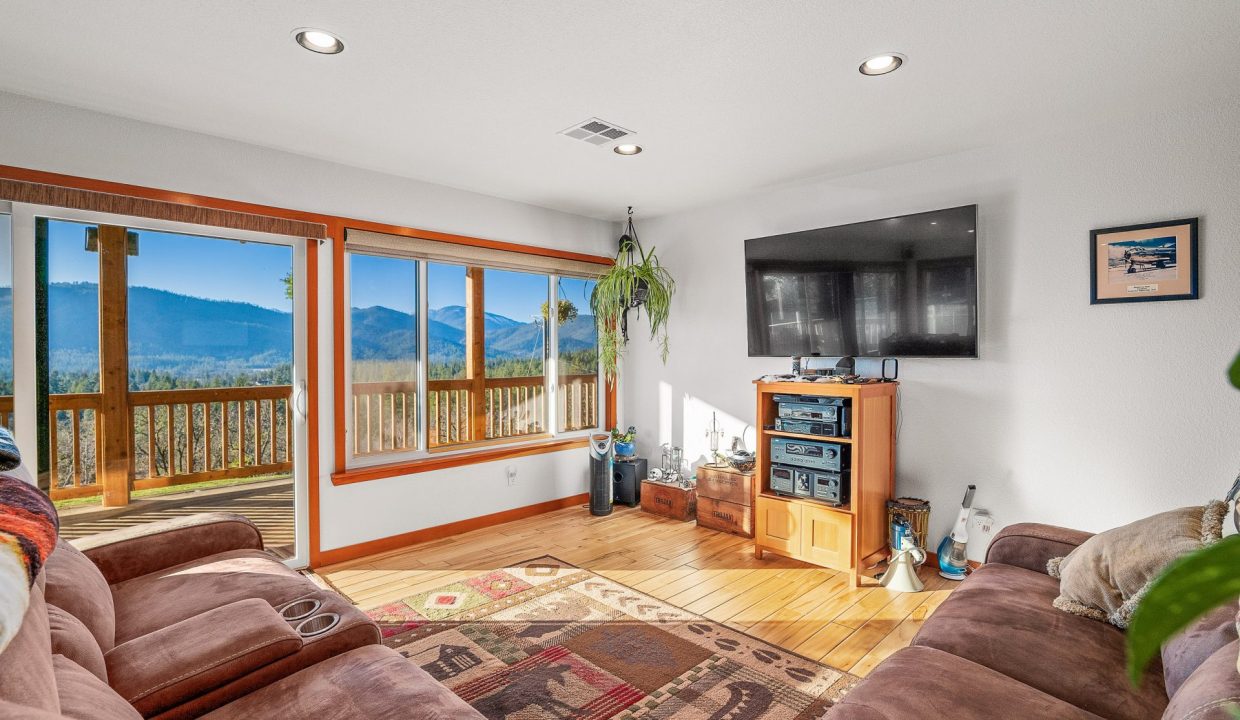 375 Crickett Ln (14)