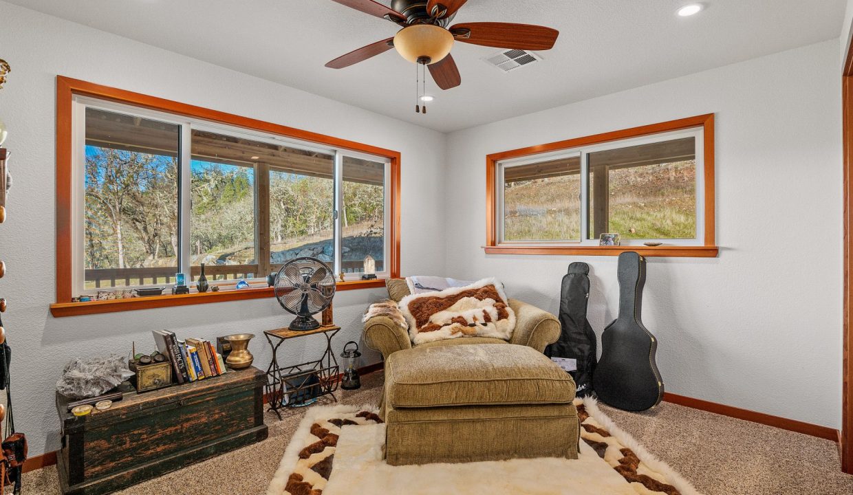 375 Crickett Ln (20)