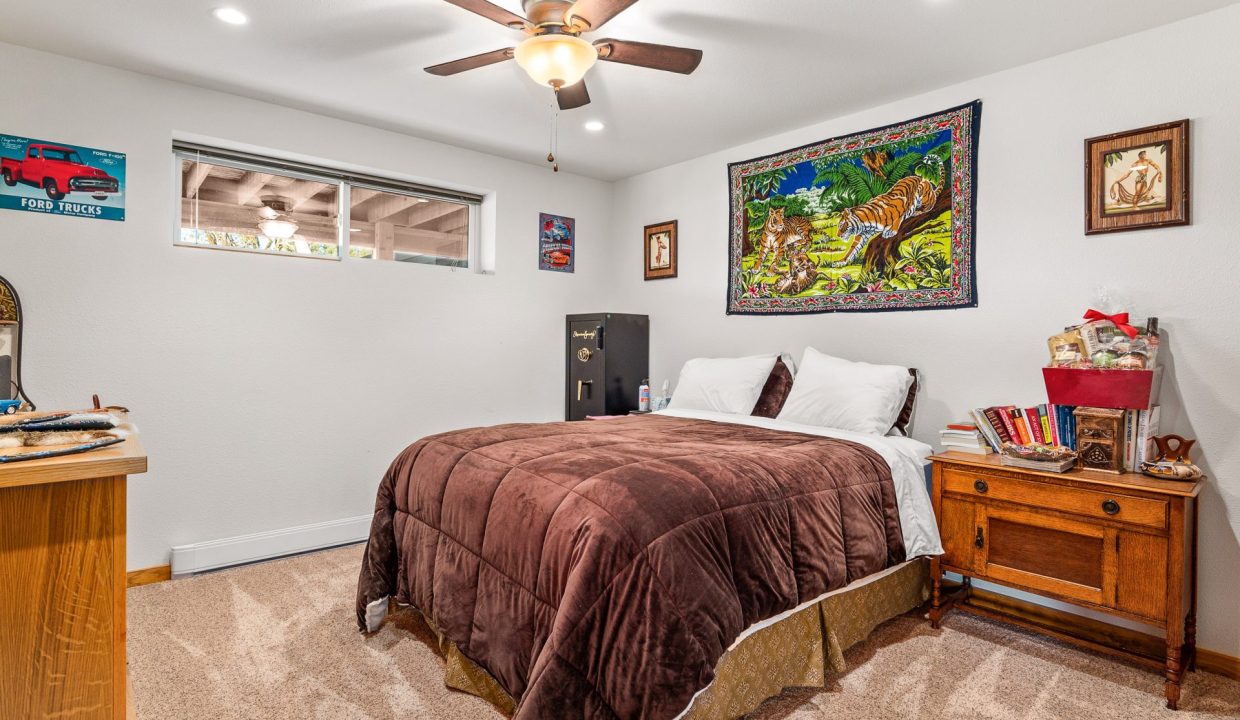 375 Crickett Ln (31)