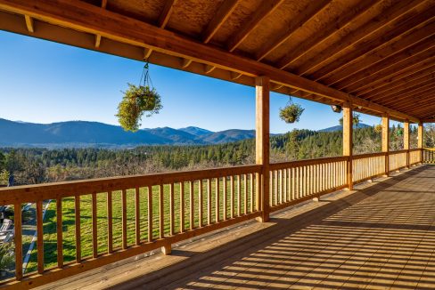 375 Crickett Ln (33)