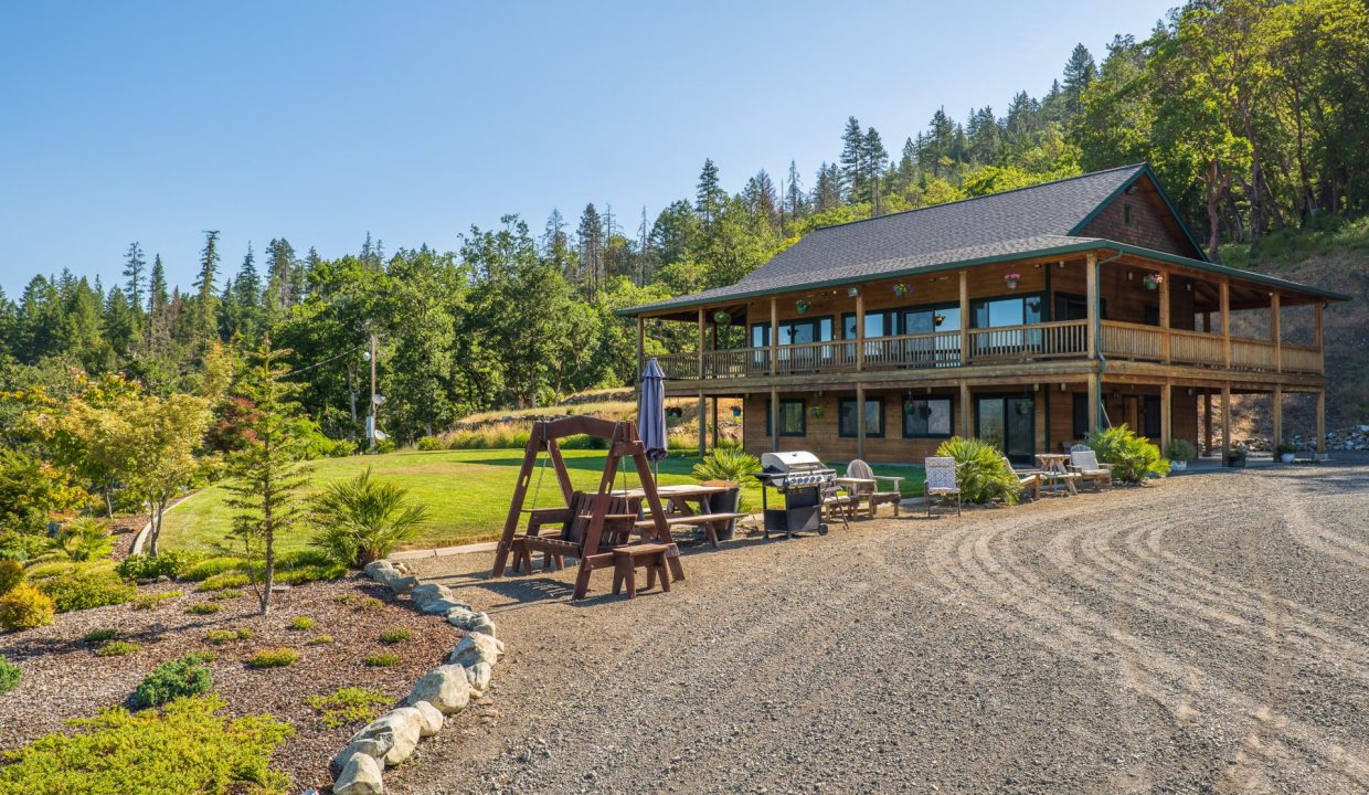 375 Crickett Ln (37)