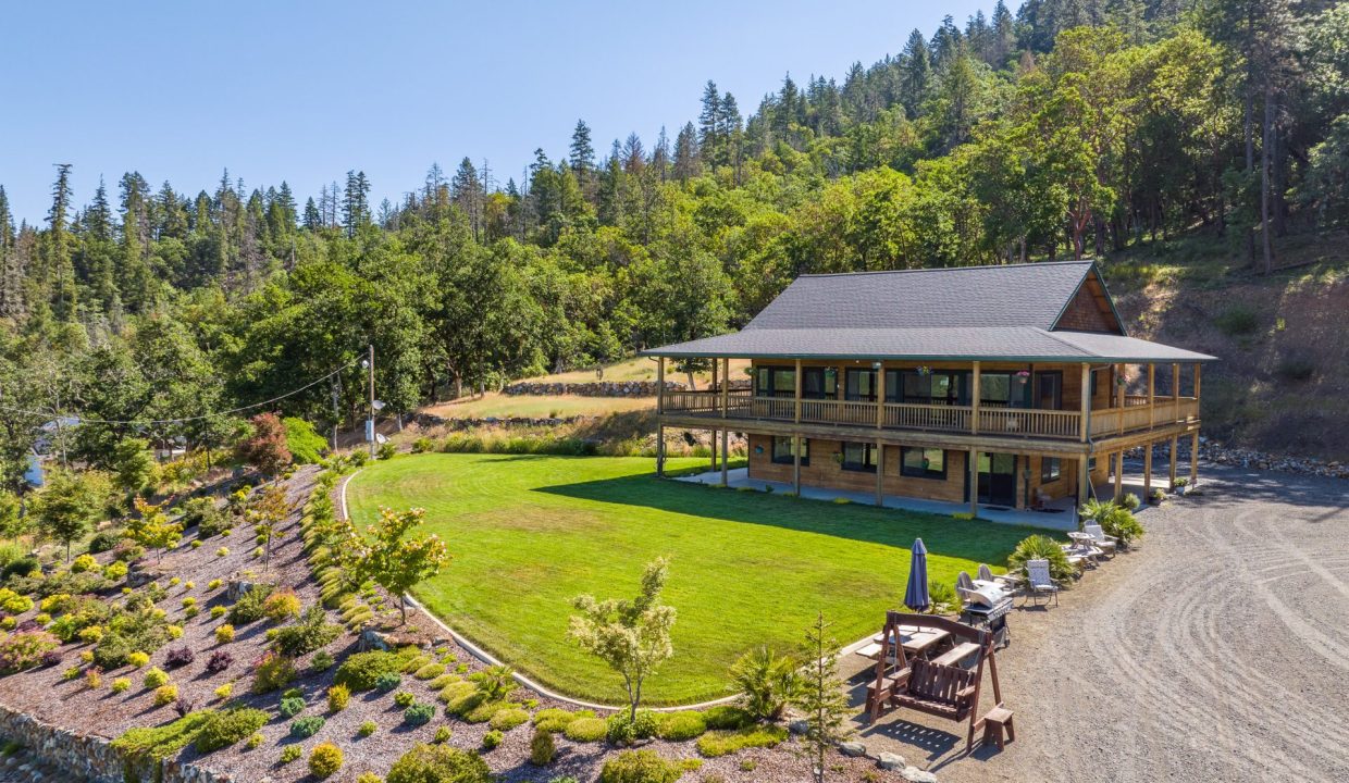 375 Crickett Ln (38)