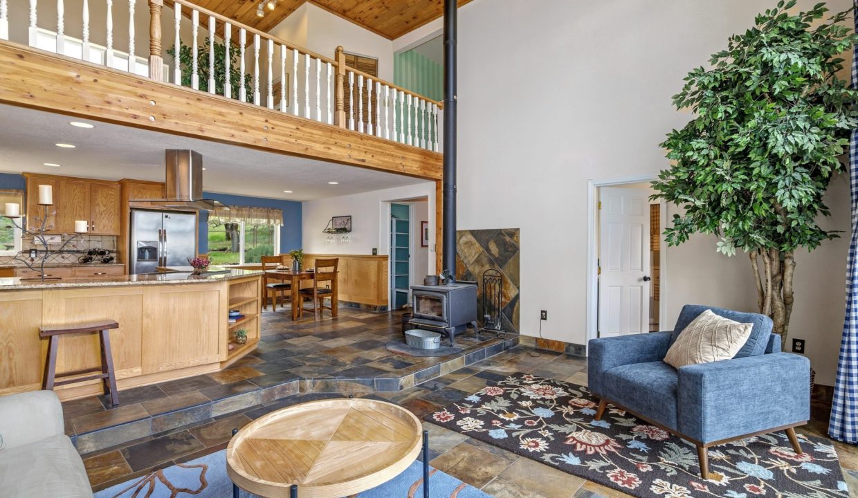 3850 E Antelope Rd (11)