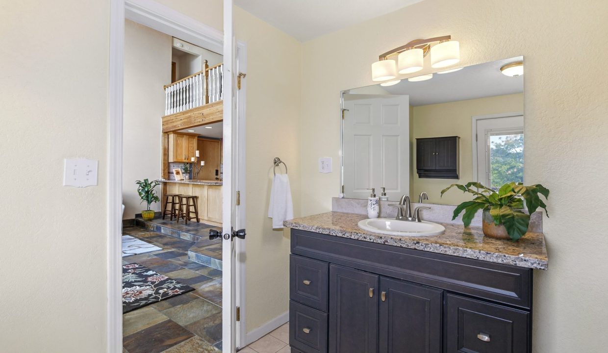 3850 E Antelope Rd (12)