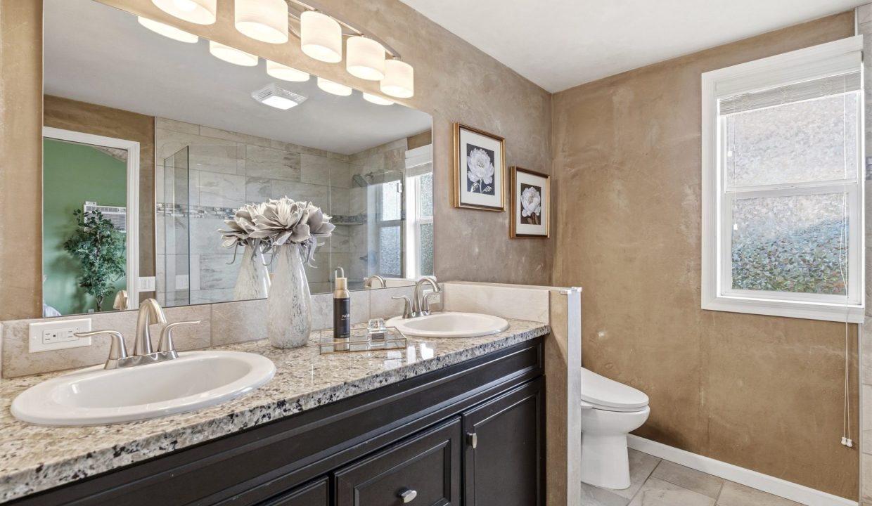 3850 E Antelope Rd (25)