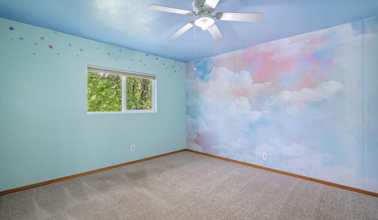 3850 E Antelope Rd (28)