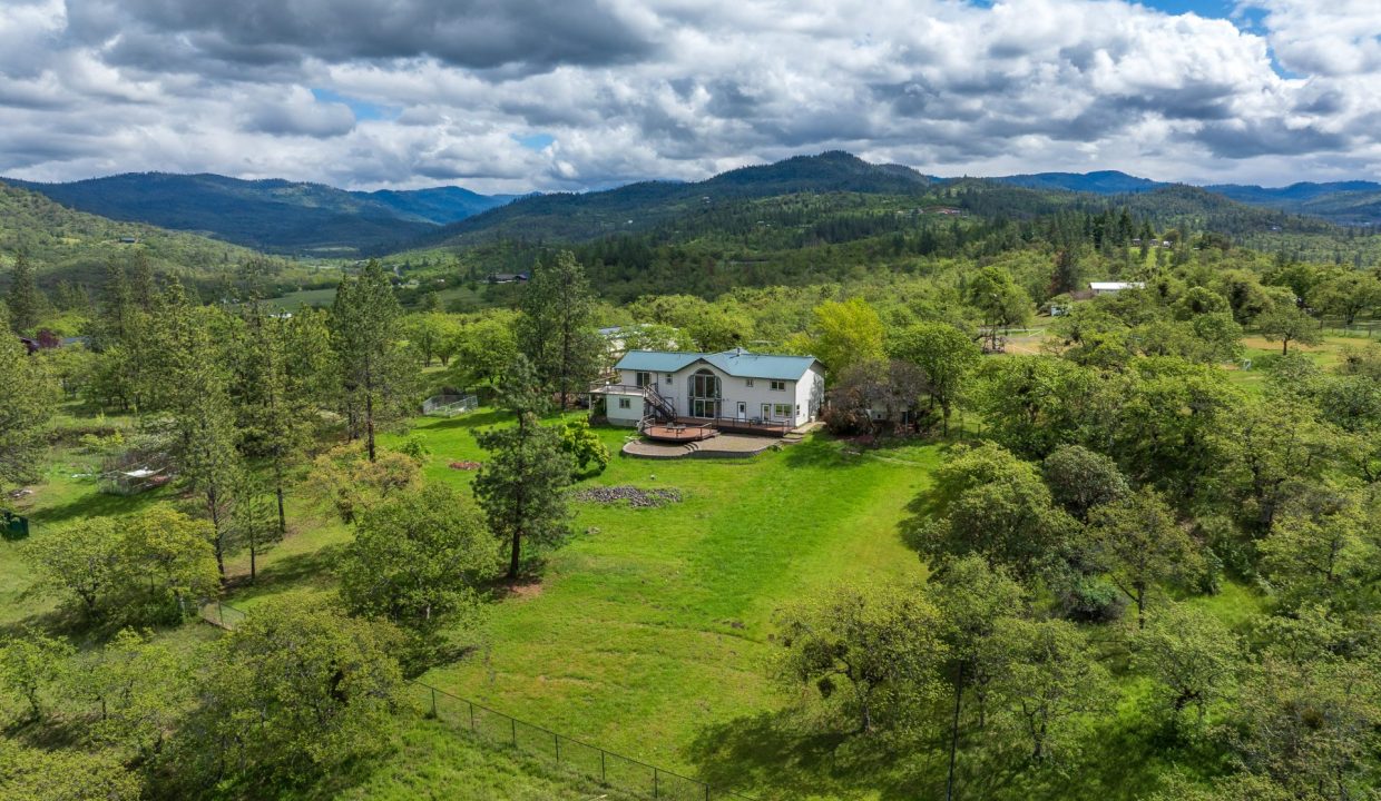 3850 E Antelope Rd (38)