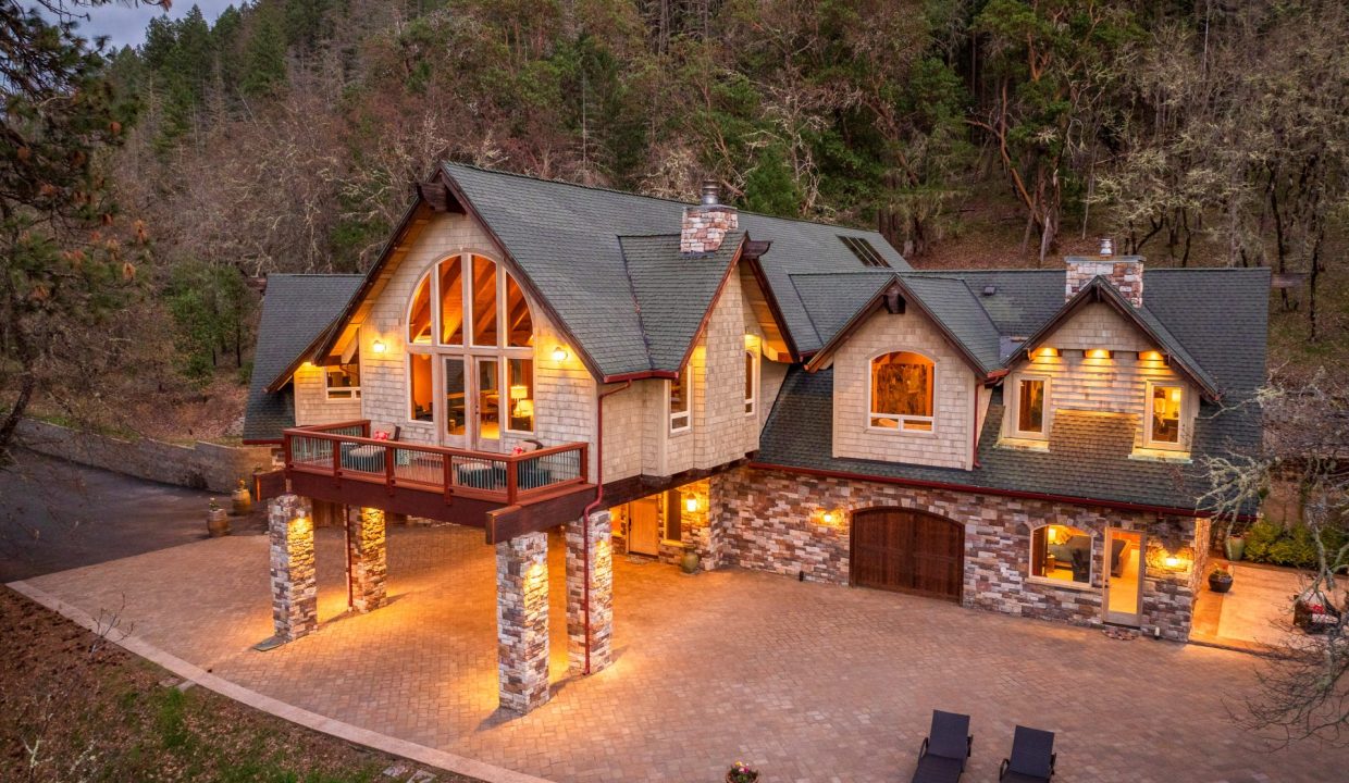 3998LittleApplegate1