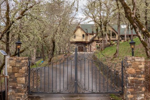 3998LittleApplegate11