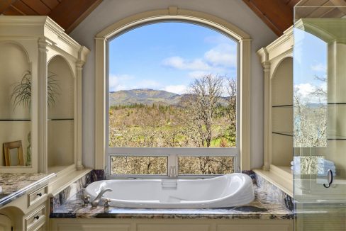 3998LittleApplegate33