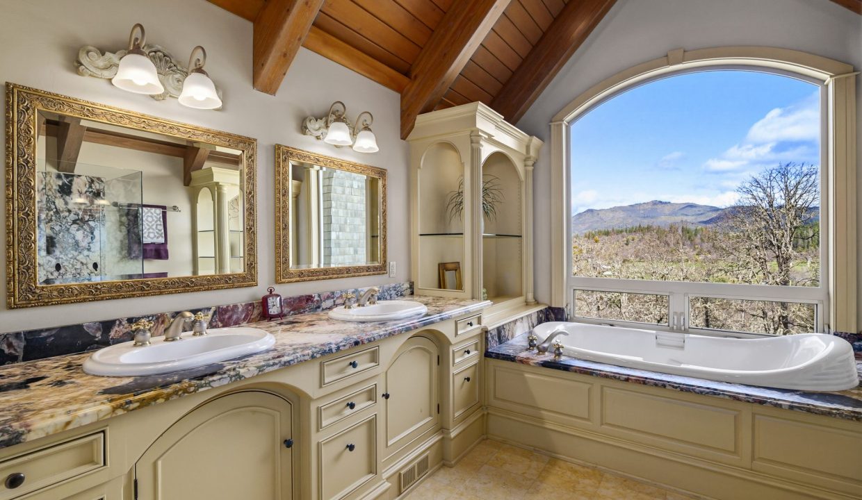 3998LittleApplegate34