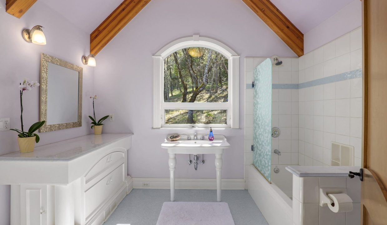 3998LittleApplegate41