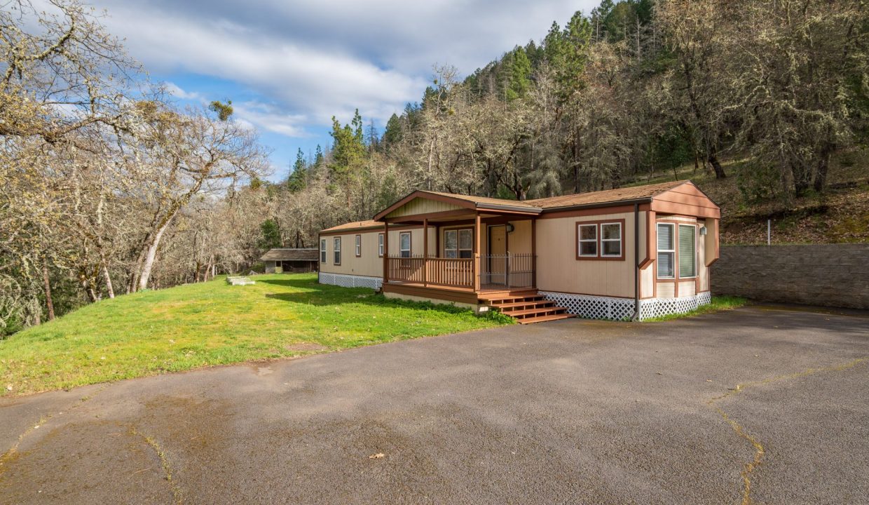 3998LittleApplegate66