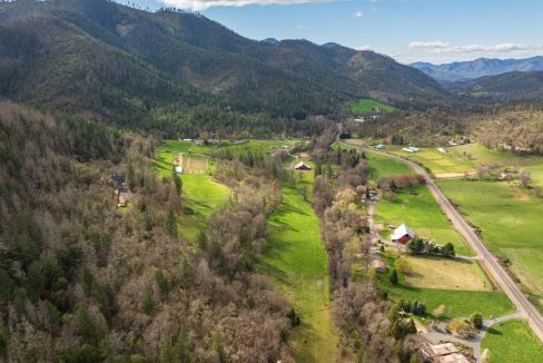 3998LittleApplegate7